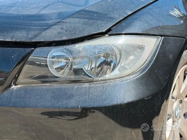 BMW 320D 2008 photo 2