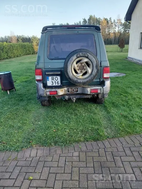 Hyundai Galloper 2001 photo 3
