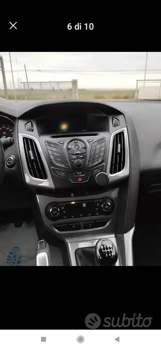 Ford Focus 2011 photo 4