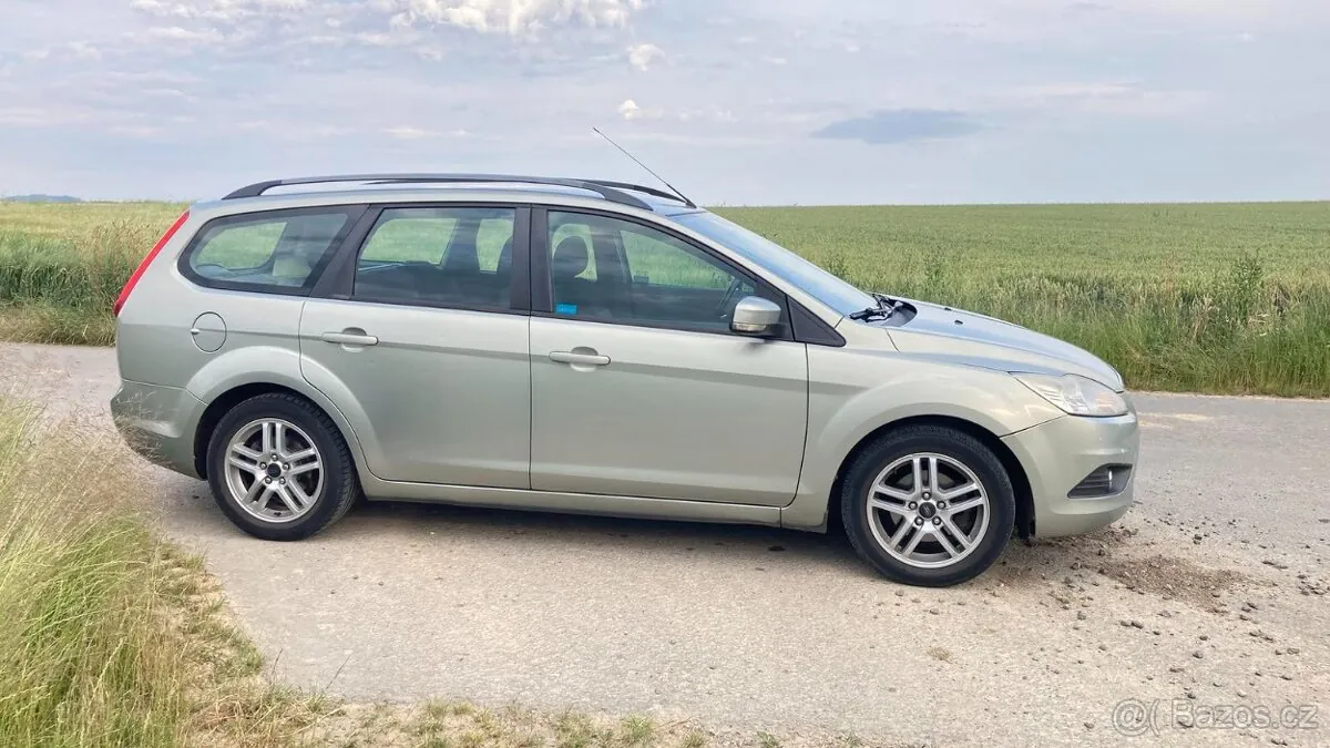 Ford Focus 2008 photo 2