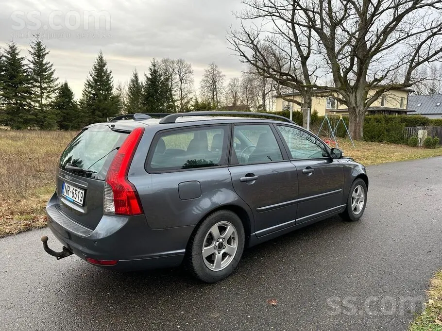 Volvo V50 2008 photo 3