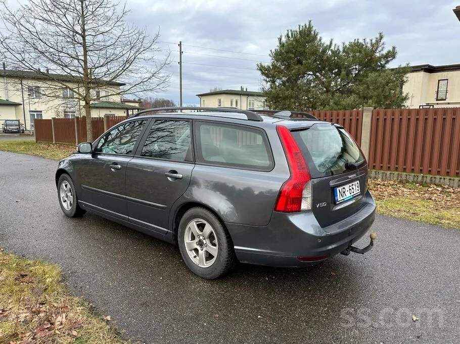 Volvo V50 2008 photo 4