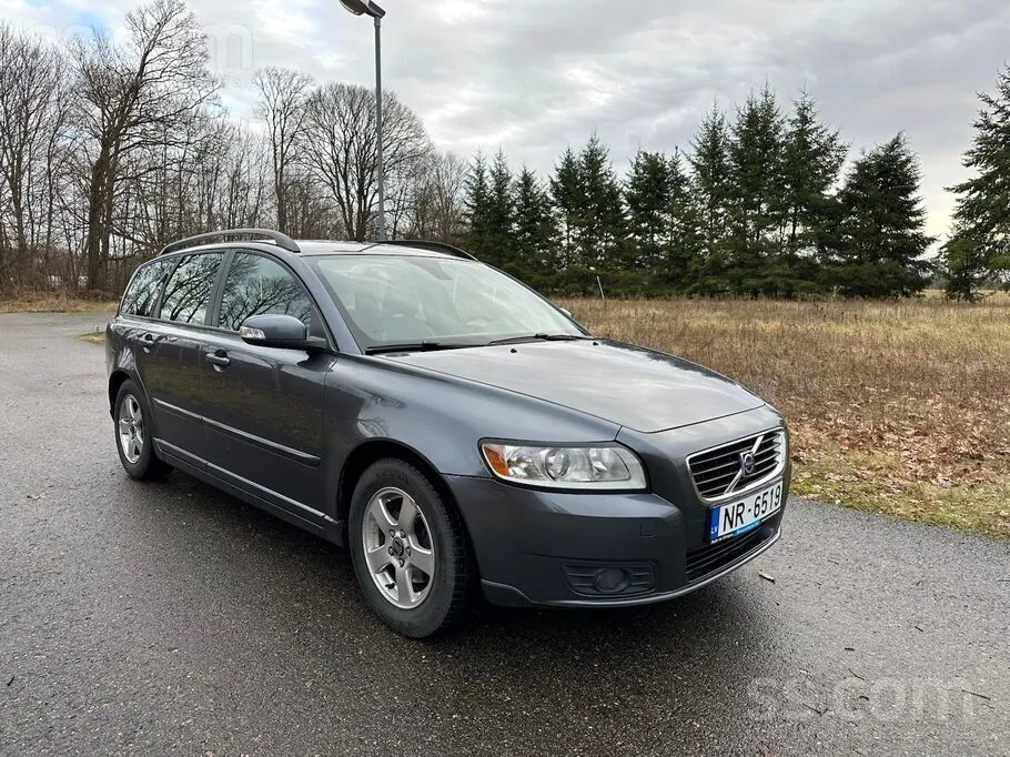 Volvo V50 2008 photo 2