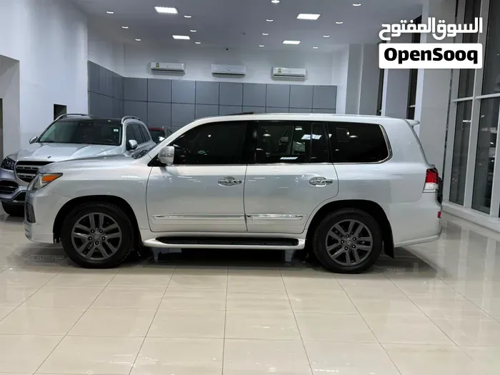 Lexus Lx 2015 photo 2