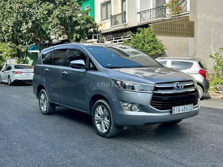 Toyota Innova 2018 photo 2