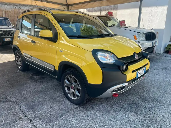 Fiat Panda Cross 2015 photo 2