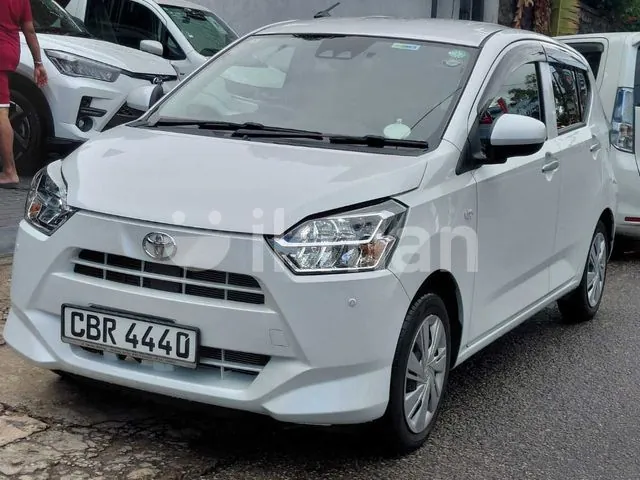 Toyota Pixis 2024 photo 3