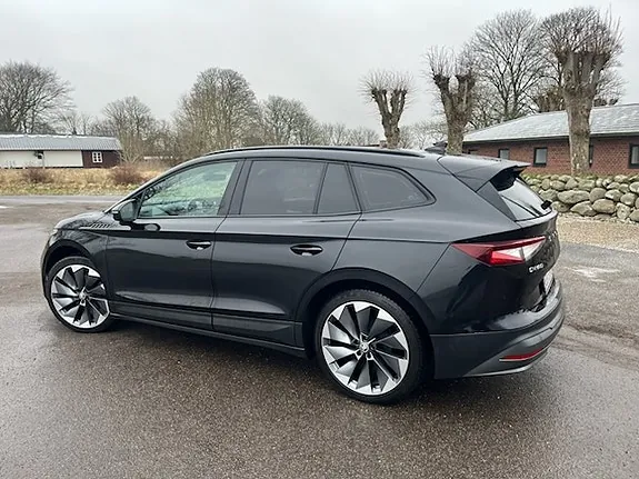 Skoda Enyaq 2021 photo 2