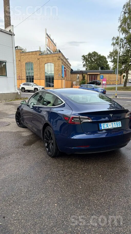 Tesla Model 3 2019 photo 3