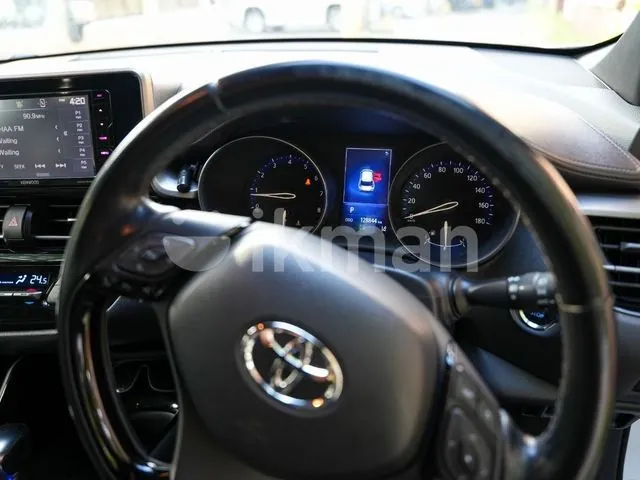 Toyota Chr 2017 photo 4