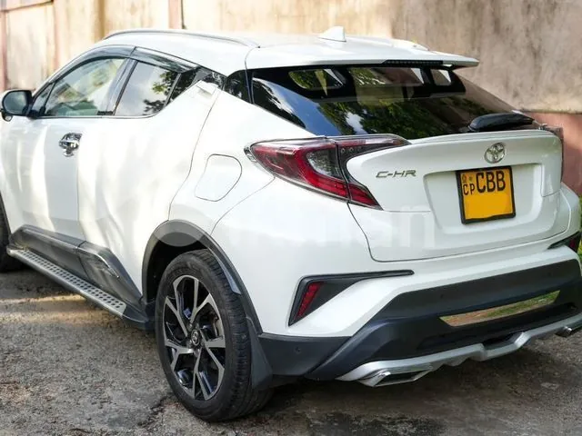 Toyota Chr 2017 photo 5