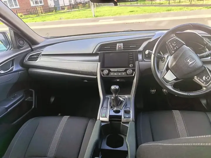 Honda Civic 2021 photo 4