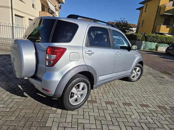 Daihatsu Terios 2008 photo 2