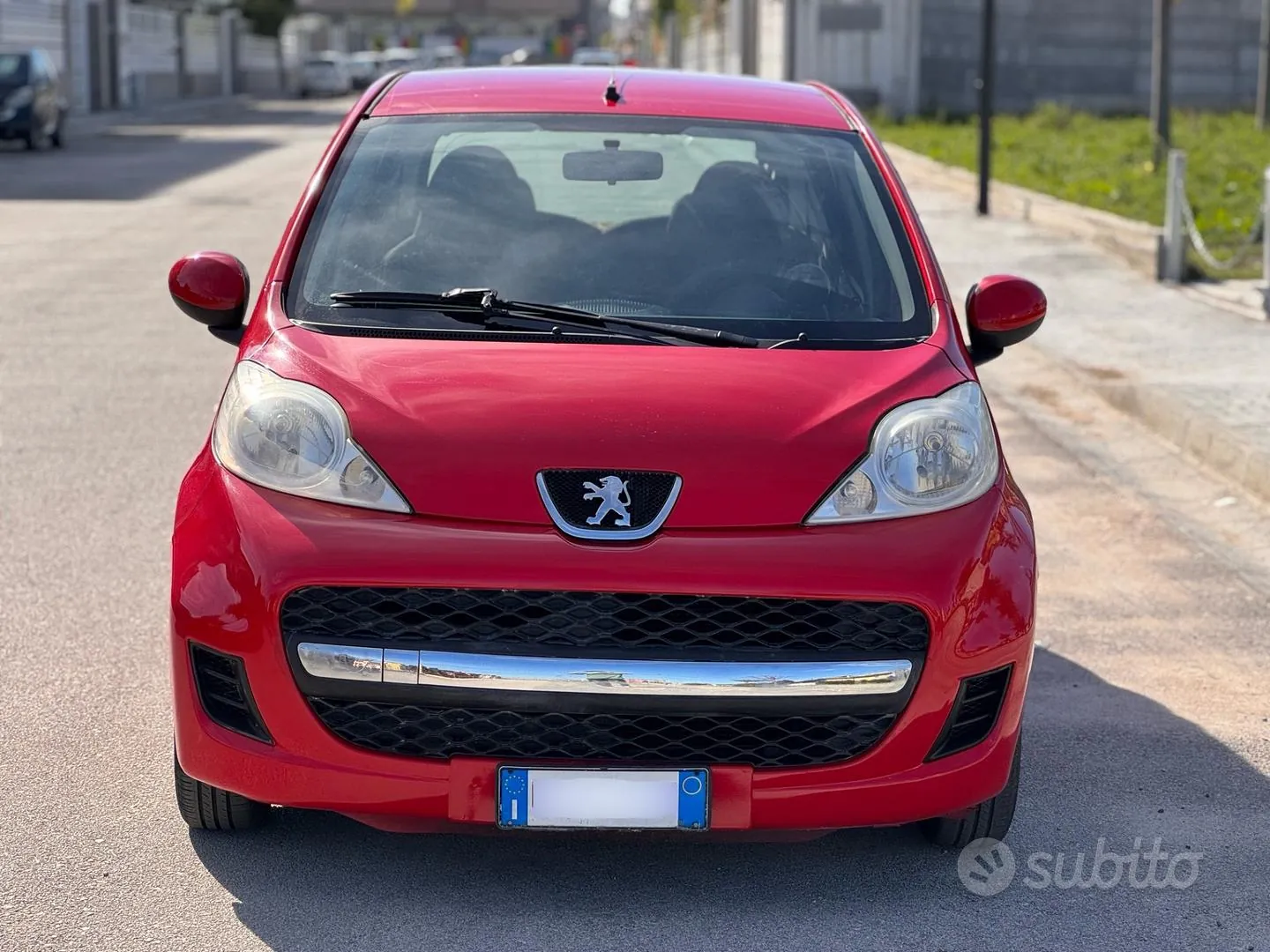 Peugeot 107 2011 photo 4
