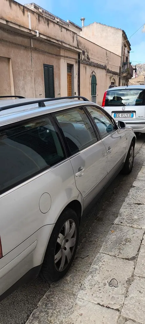 Volkswagen Passat 2002 photo 4