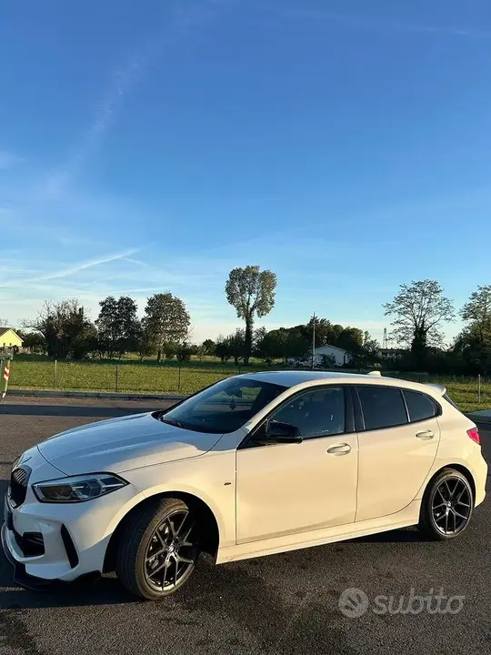 BMW 1 Series 2021 photo 3