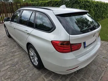 BMW Série 3 2013 photo 3