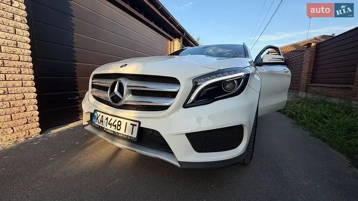 Mercedes-Benz Gla