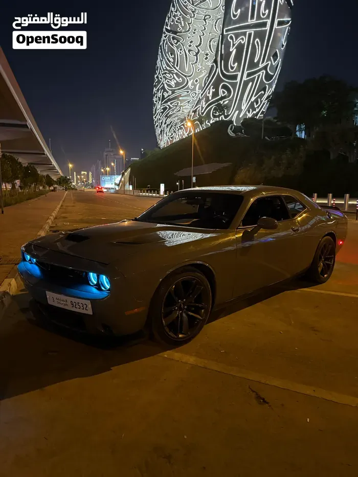 Dodge Challenger 2019 photo 2