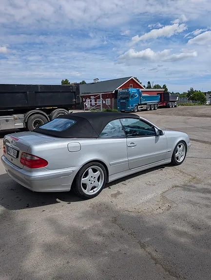 Mercedes-Benz Clk320 2000 photo 4