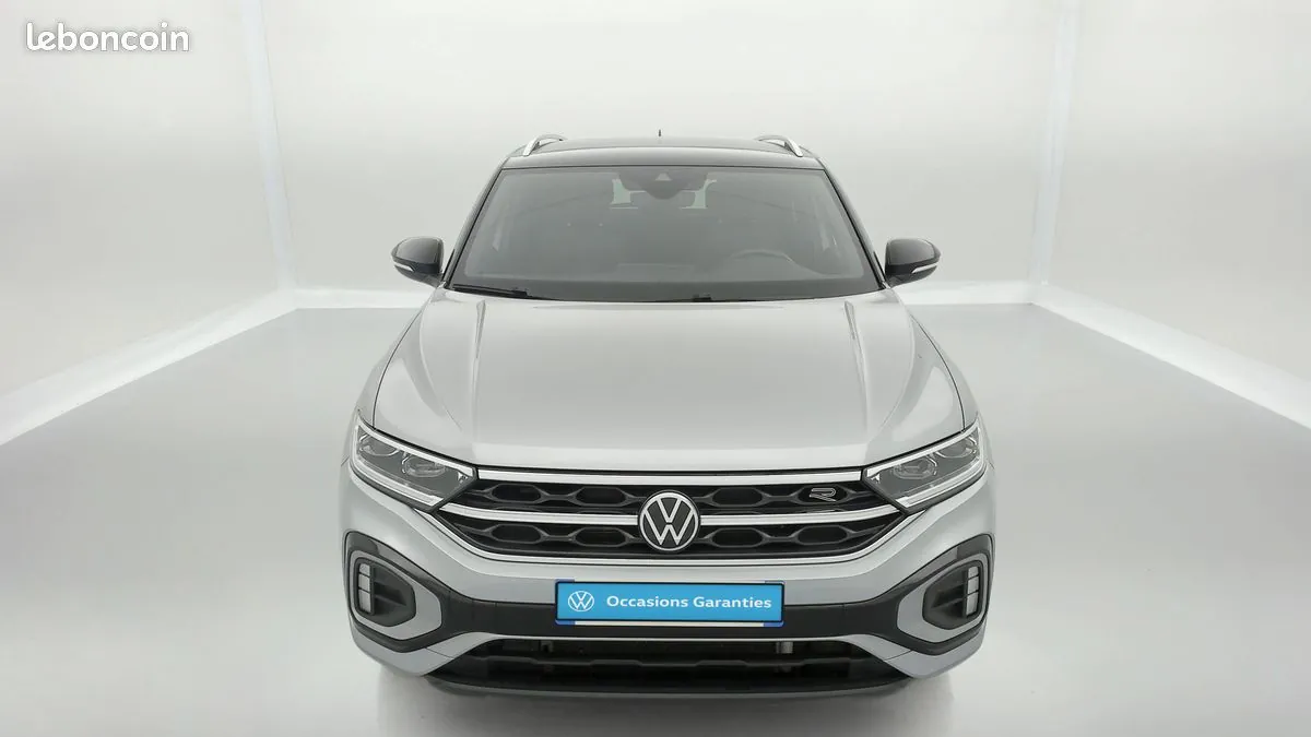 Volkswagen T-Roc 2023 photo 2