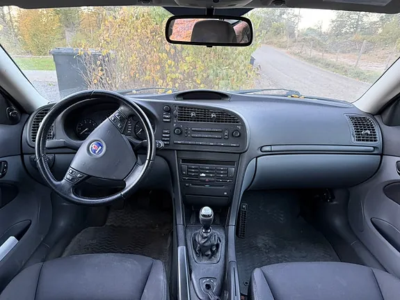 Saab 9-3 2004 photo 3