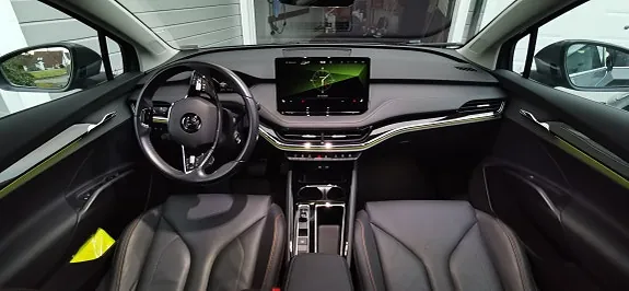 Skoda Enyaq 2022 photo 4