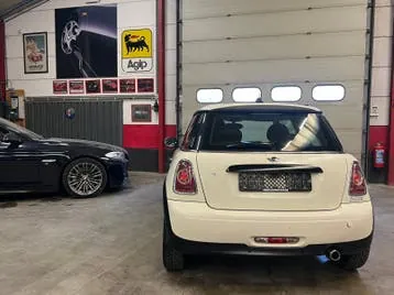 Mini Cooper 2012 photo 2