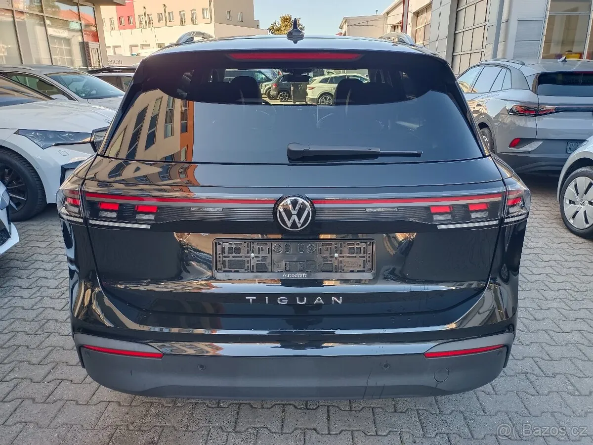Volkswagen Tiguan 2025 photo 5