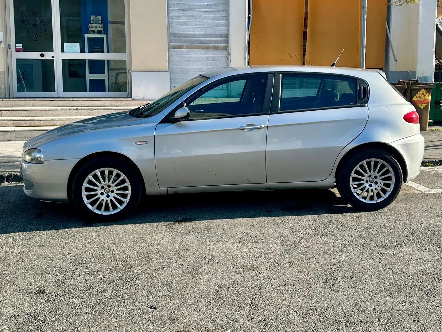 Alfa Romeo 147 2006 photo 3