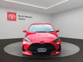 Toyota Yaris 2025 photo 4