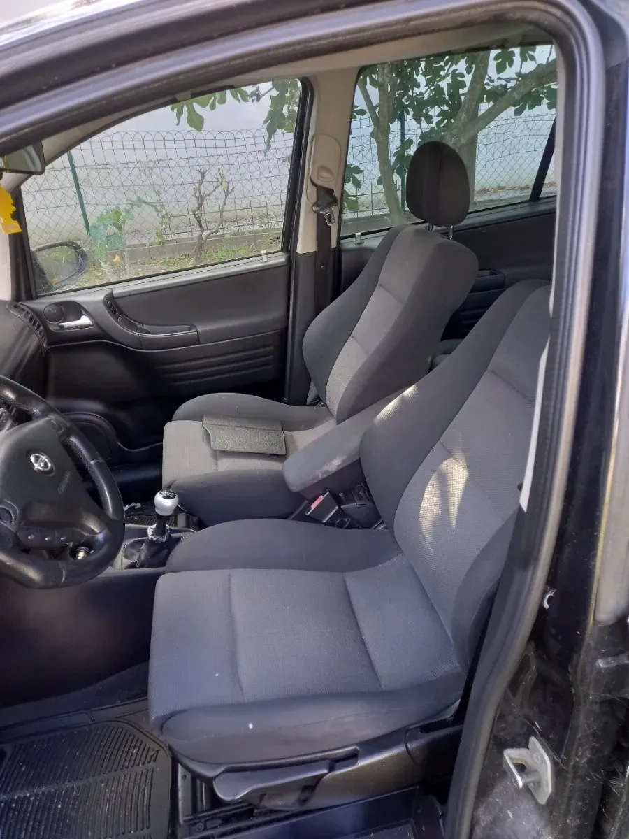 Opel Zafira 2003 photo 3