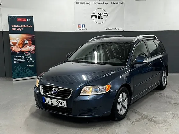 Volvo V50 2012 photo 2