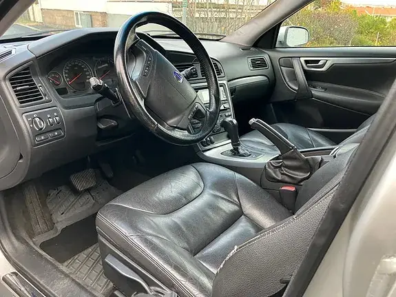 Volvo V70 2006 photo 5
