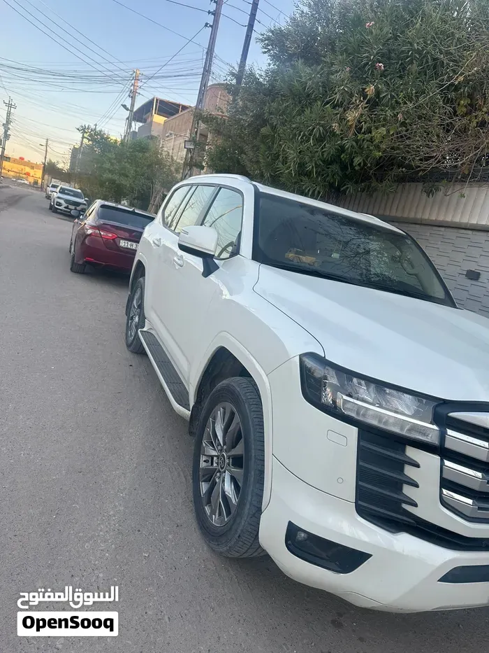 Toyota Land Cruiser 2022 photo 2