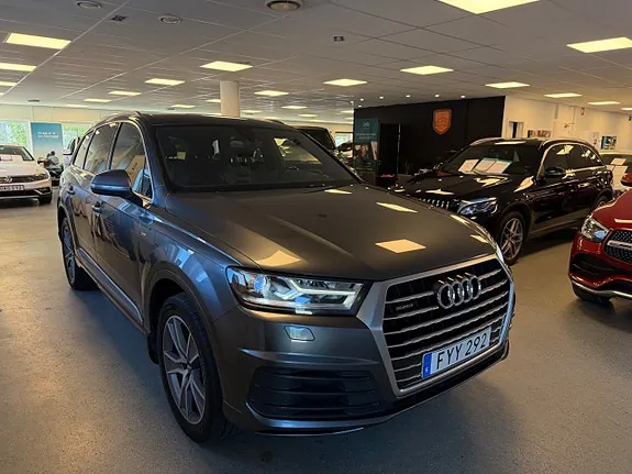 Audi Q7 2017 photo 3