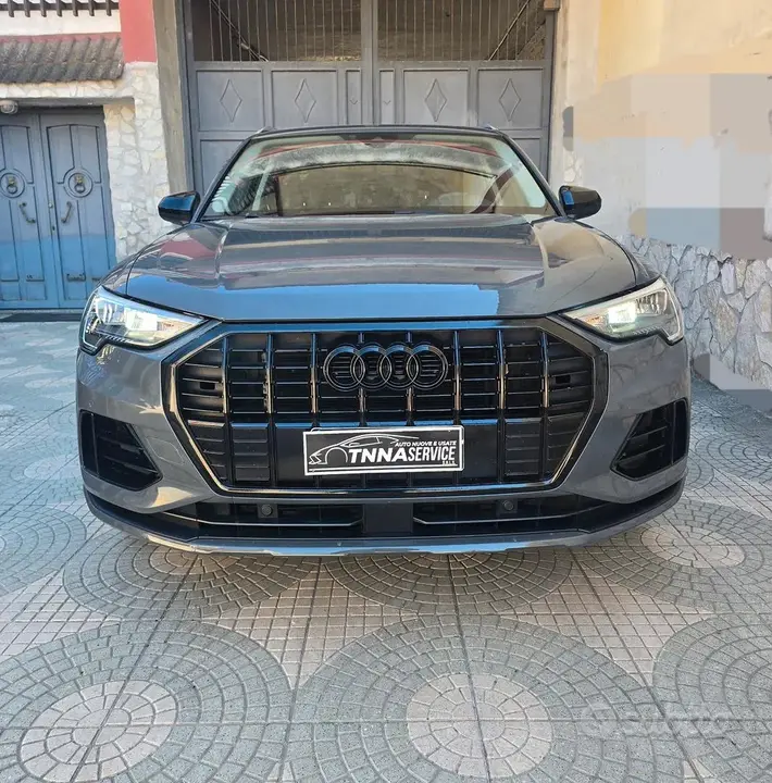 Audi Q3 2019 photo 3