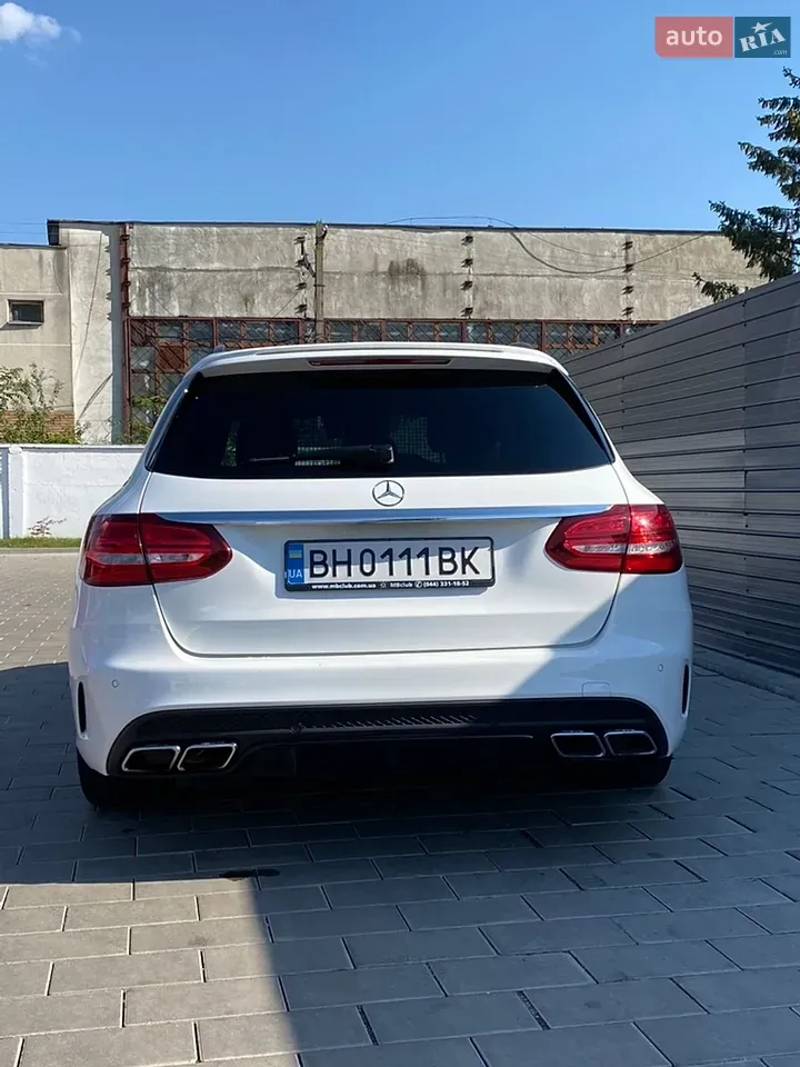 Mercedes-Benz C-Class 2016 photo 3