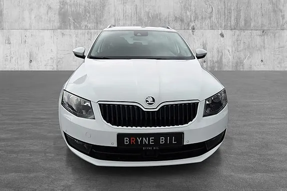 Skoda Octavia 2016 photo 3