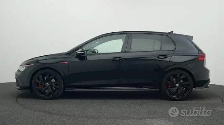 Volkswagen Golf Gti 2023 photo 2