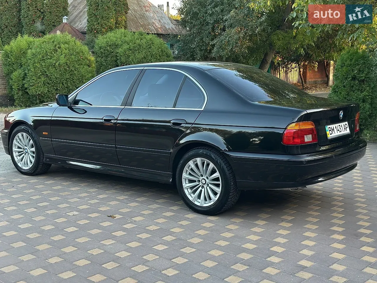 BMW 5 Series 2002 photo 3