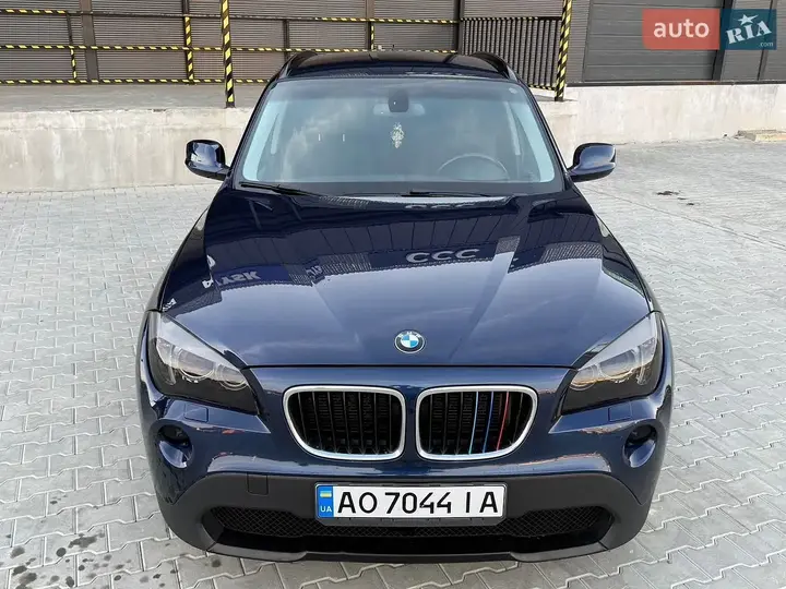 BMW X1 2011 photo 4