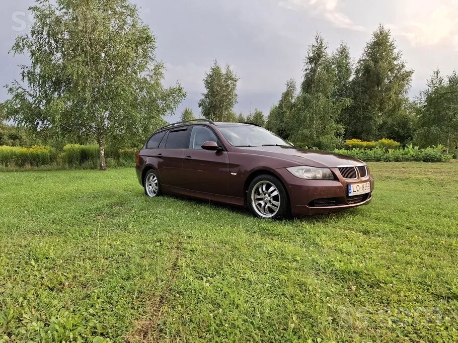 BMW 320