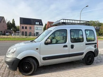 Renault Kangoo 2004 photo 2