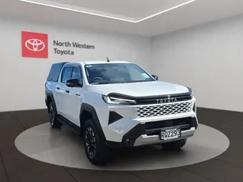 Toyota Hilux 2026 photo 2