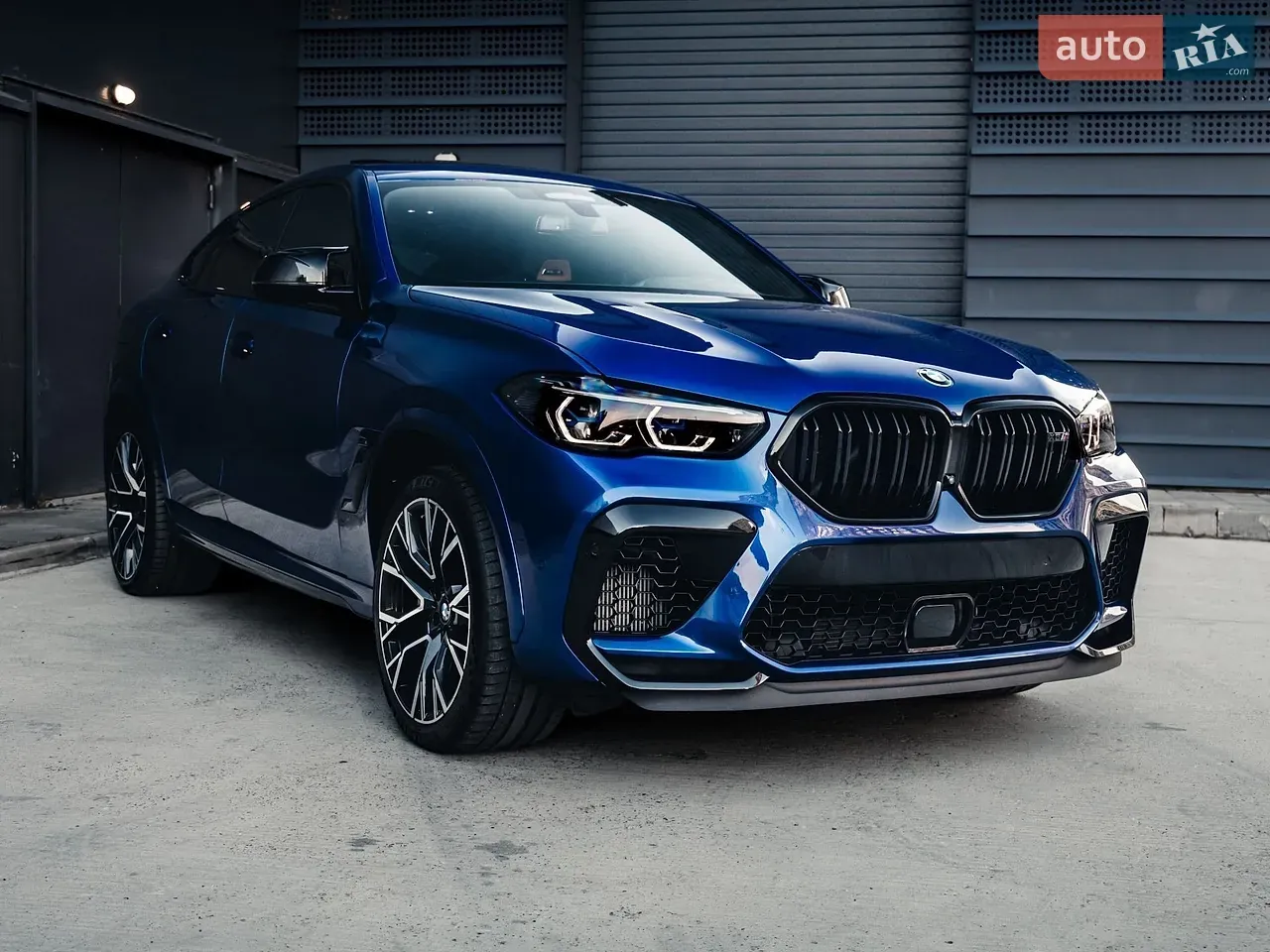 BMW X6 M 2022 photo 4