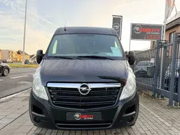 Opel Movano 2017 photo 2