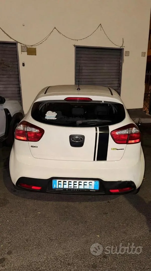 Kia Rio 2012 photo 4