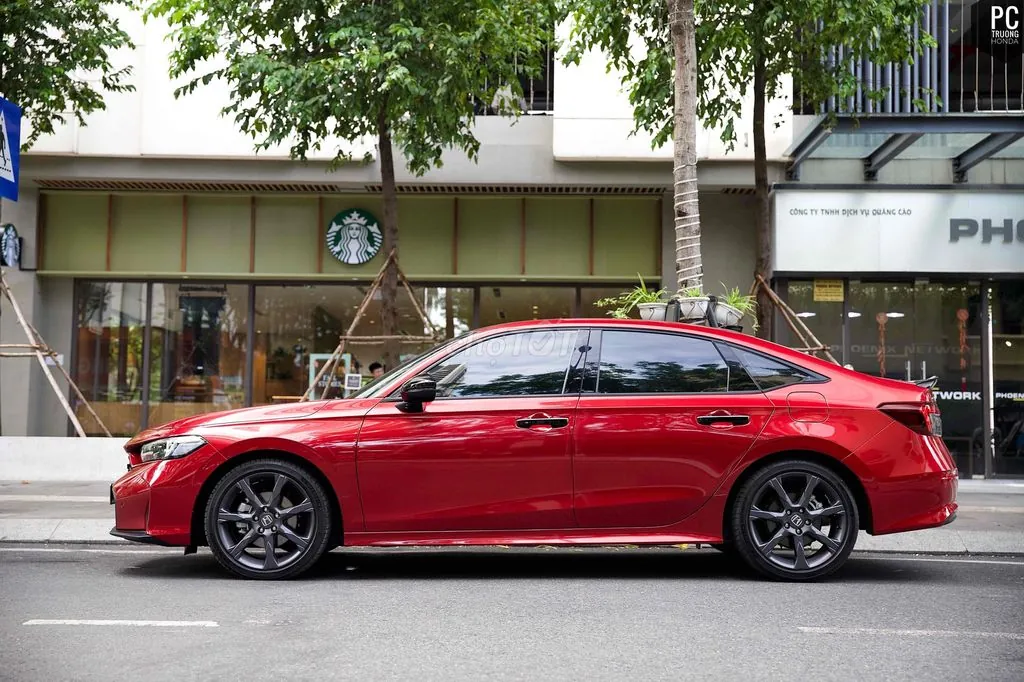 Honda Civic 2025 photo 4