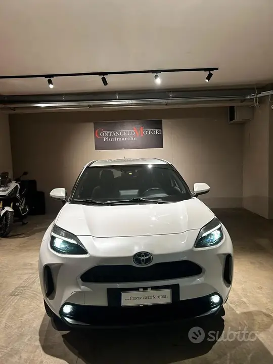 Toyota Yaris Cross 2022 photo 2